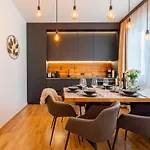Zirbenlodge B01 Apartment *