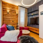 Zirbenlodge B01 Apartment *