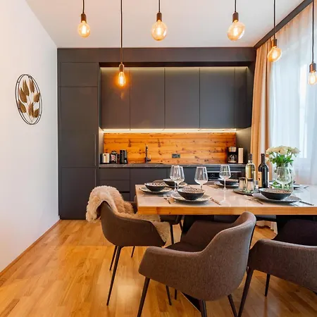 Zirbenlodge Sonnenalpe Nassfeld Daire *