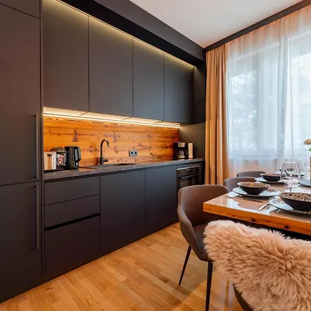 Zirbenlodge Sonnenalpe Nassfeld Daire Hermagor-Pressegger See